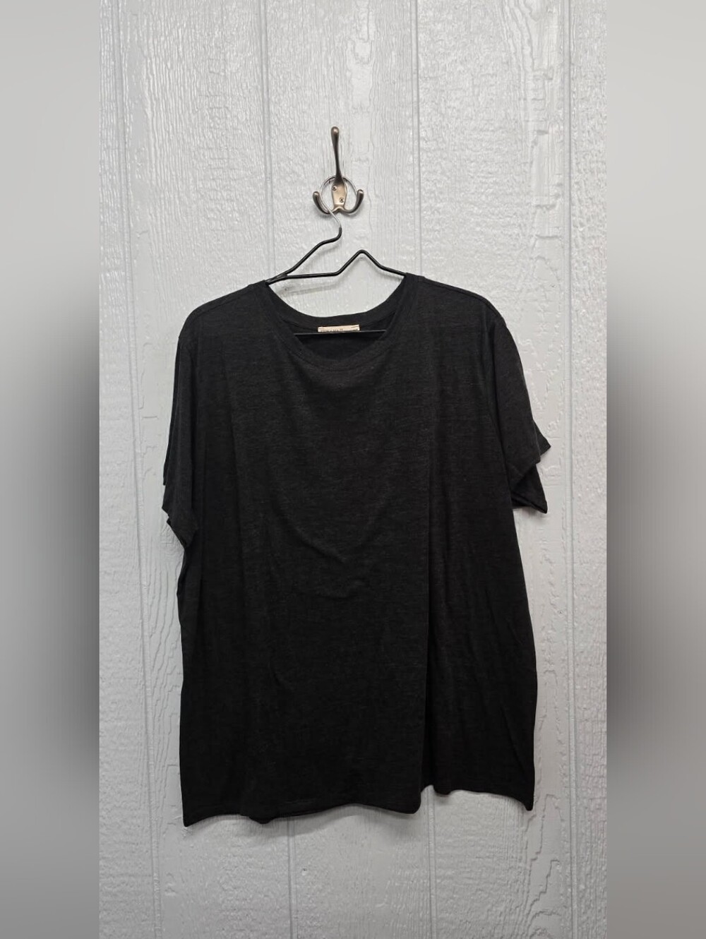 New 2X Zenana Outfitters Charcoal Crewneck Tee